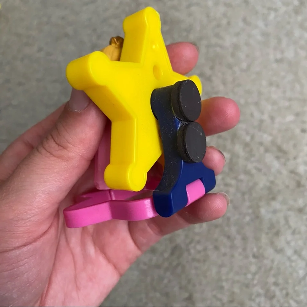 Peach McDonald's toy
